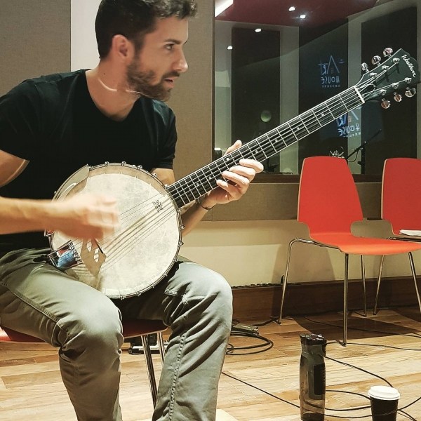 My new friend the #banjo Mi nuevo amigo el #banjo
